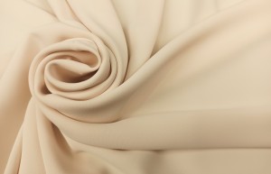 TKANINA LEJĄCA ODZIEŻOWA MELA GŁADKA JASNY BEŻ UN58026/00060 LIGHT BEIGE