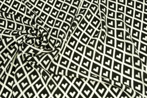 TKANINA BLUZKOWA SERCA W ROMBIE MQMT37096/006