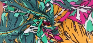 TKANINA WISKOZOWA WISKOZA KOLOROWE LIŚCIE DNS0166 V.3 OZ VISCOSE